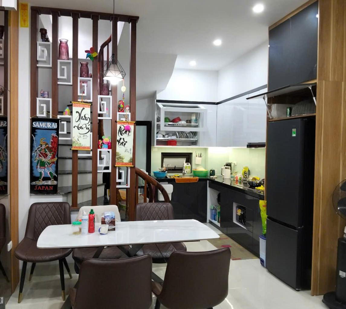 NHÀ 6 TỶ- THỤY PHƯƠNG - Ô TÔ ĐỖ CỔNG - Ở NGAY - TẶNG FULL NỘI THẤT
